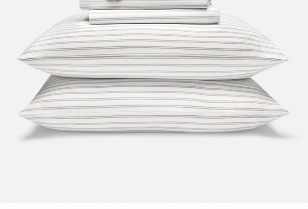 Brooklinen NWTs Luxe Sateen Pillowcases Set Of Two Tandem Stripe White Tan